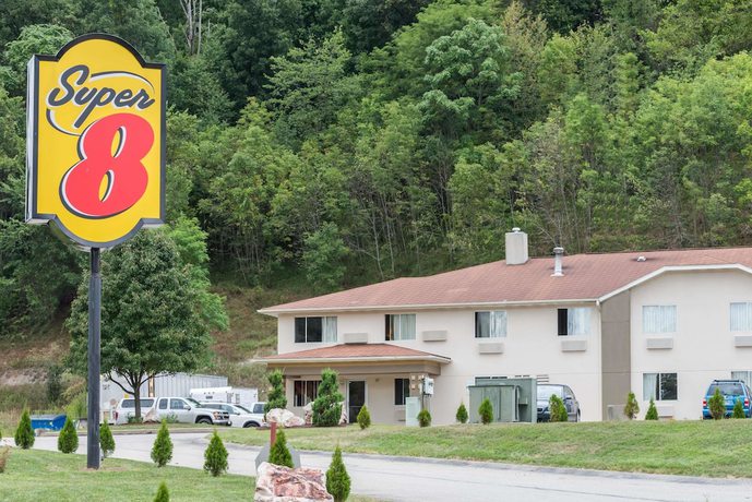 Imagen general del Hotel Super 8 By Wyndham Pittsburgh/monroeville. Foto 1
