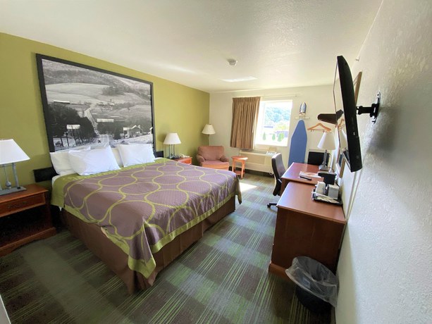Imagen de la habitación del Hotel Super 8 By Wyndham Pittsburgh/monroeville. Foto 10