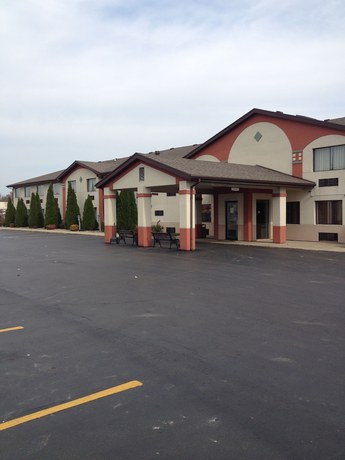 Imagen general del Hotel Super 8 By Wyndham Plymouth. Foto 2