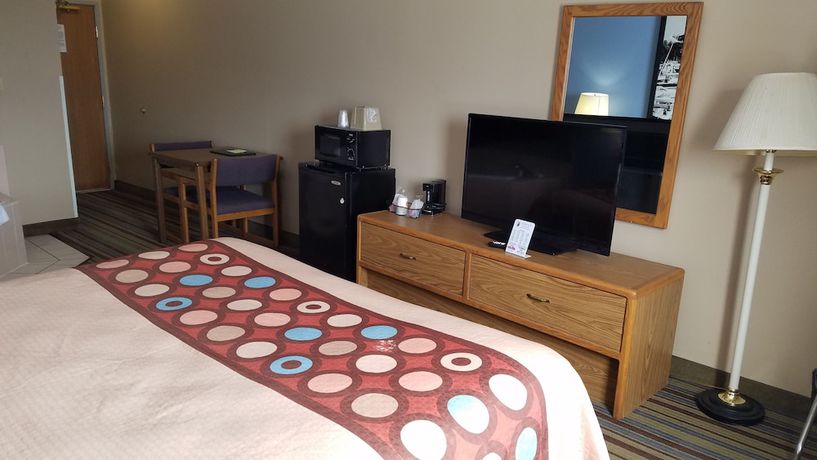 Imagen de la habitación del Hotel Super 8 By Wyndham Pontoon Beach Il/st. Louis Mo Area. Foto 5
