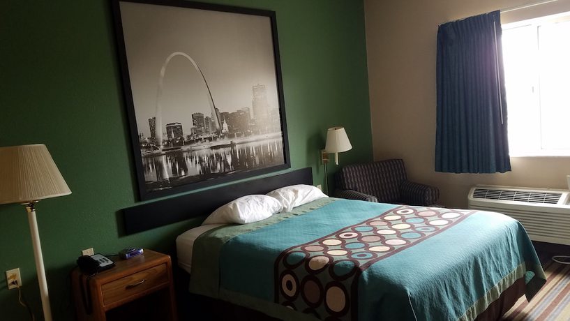 Imagen de la habitación del Hotel Super 8 By Wyndham Pontoon Beach Il/st. Louis Mo Area. Foto 6