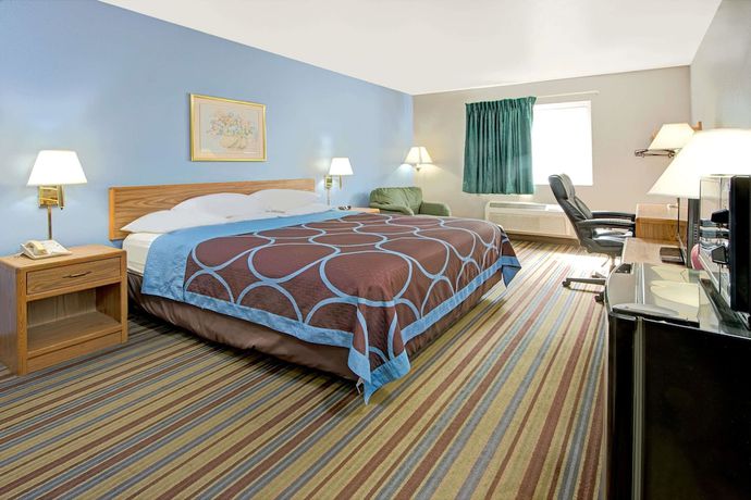 Imagen de la habitación del Hotel Super 8 By Wyndham Pontoon Beach Il/st. Louis Mo Area. Foto 15