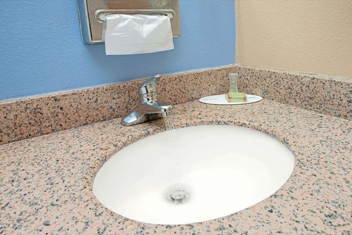 Imagen de la habitación del Hotel Super 8 By Wyndham Pontoon Beach Il/st. Louis Mo Area. Foto 19