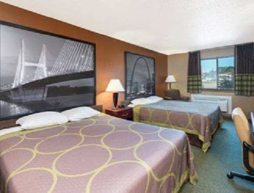 Imagen de la habitación del Hotel Super 8 By Wyndham Poplar Bluff Missouri. Foto 6