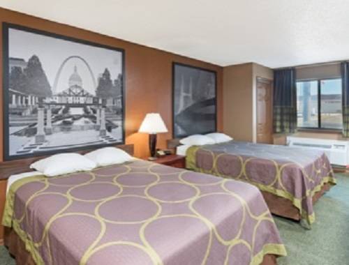 Imagen de la habitación del Hotel Super 8 By Wyndham Poplar Bluff Missouri. Foto 7