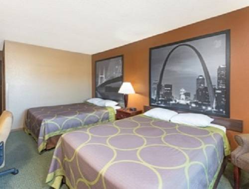 Imagen de la habitación del Hotel Super 8 By Wyndham Poplar Bluff Missouri. Foto 10