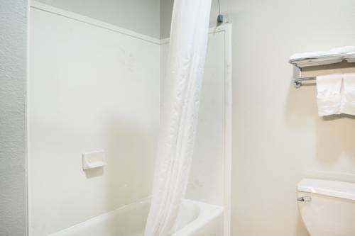 Imagen de la habitación del Hotel Super 8 By Wyndham Port Arthur/nederland Area. Foto 12