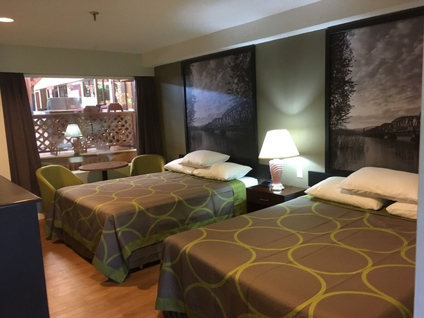 Imagen de la habitación del Hotel Super 8 By Wyndham Prince George. Foto 13