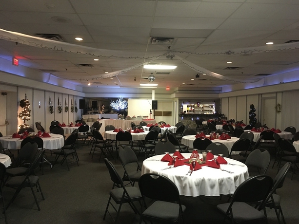 Imagen del bar/restaurante del Hotel Super 8 By Wyndham Prince George. Foto 3