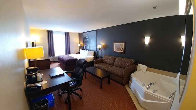 Imagen de la habitación del Hotel Super 8 By Wyndham Quebec City, Quebec City. Foto 7