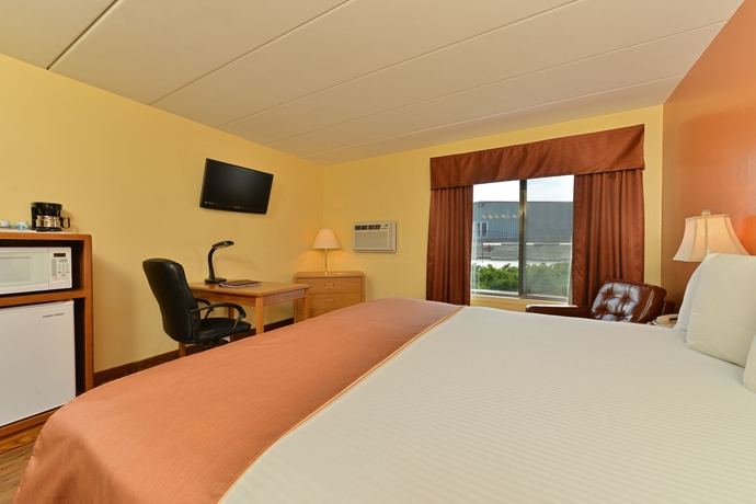 Imagen de la habitación del Hotel Super 8 By Wyndham Rapid City. Foto 9