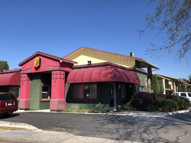 Imagen general del Hotel Super 8 By Wyndham Red Bluff. Foto 1