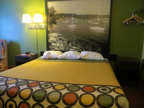 Imagen de la habitación del Hotel Super 8 By Wyndham Red Wing. Foto 11