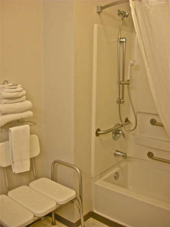 Imagen de la habitación del Hotel Super 8 By Wyndham Redmond. Foto 14