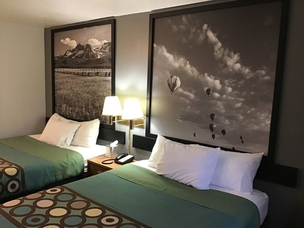 Imagen de la habitación del Hotel Super 8 By Wyndham Rexburg. Foto 3