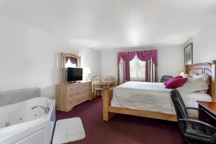Imagen de la habitación del Hotel Super 8 By Wyndham Rexburg. Foto 13