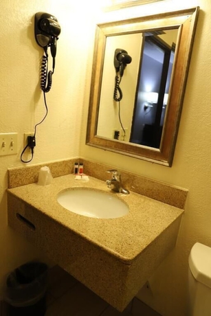 Imagen de la habitación del Hotel Super 8 By Wyndham Richmond Airport Va. Foto 6