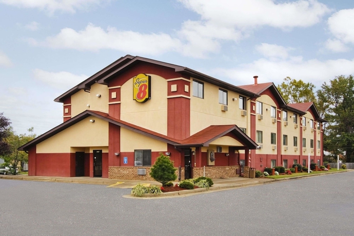 Imagen general del Hotel Super 8 By Wyndham Richmond Airport Va. Foto 1