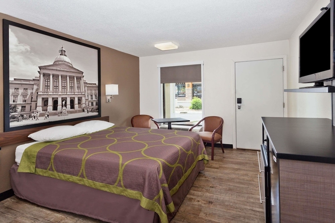 Imagen de la habitación del Hotel Super 8 By Wyndham Ringgold. Foto 8