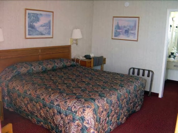 Imagen de la habitación del Hotel Super 8 By Wyndham Riverside Al. Foto 7