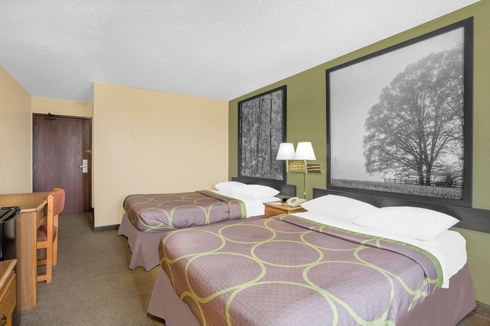 Imagen de la habitación del Hotel Super 8 By Wyndham Roanoke Va. Foto 13