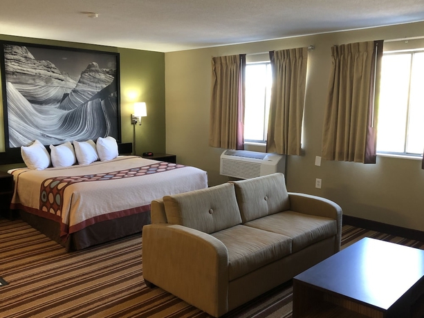 Imagen de la habitación del Hotel Super 8 By Wyndham S Jordan/sandy/slc Area. Foto 3