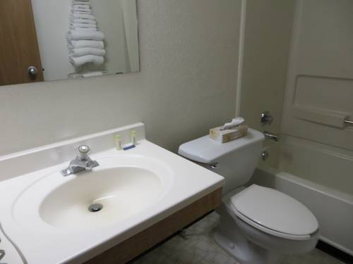 Imagen de la habitación del Hotel Super 8 By Wyndham Saanichton Victoria Airport. Foto 5
