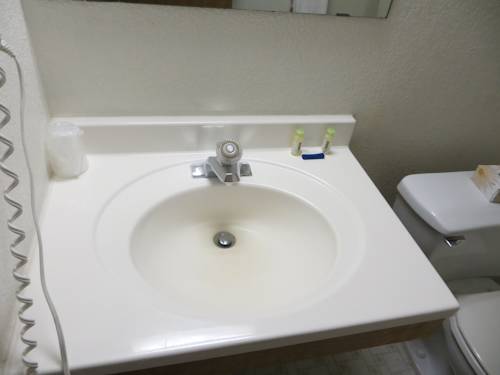 Imagen de la habitación del Hotel Super 8 By Wyndham Saanichton Victoria Airport. Foto 8