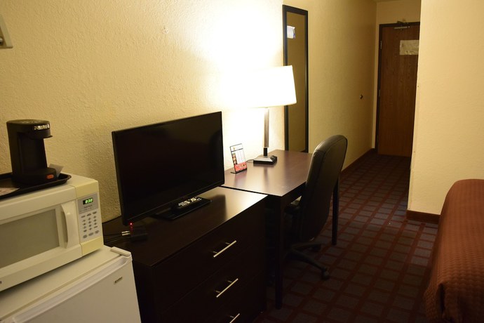 Imagen de la habitación del Hotel Super 8 By Wyndham Saginaw. Foto 8