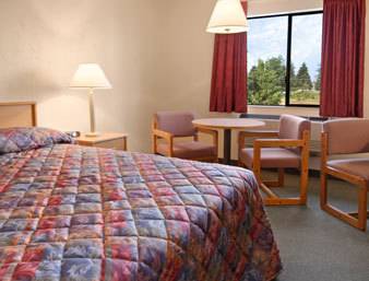Imagen de la habitación del Hotel Super 8 By Wyndham Salem, Salem. Foto 4