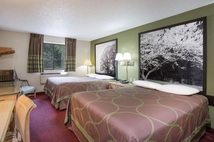 Imagen de la habitación del Hotel Super 8 By Wyndham Salem Va. Foto 4