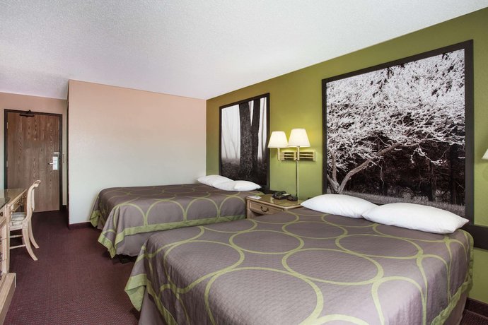 Imagen de la habitación del Hotel Super 8 By Wyndham Salem Va. Foto 5