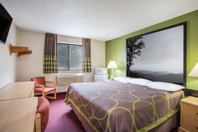 Imagen de la habitación del Hotel Super 8 By Wyndham Salem Va. Foto 8