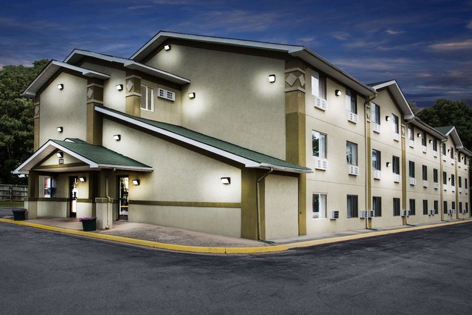 Imagen general del Hotel Super 8 By Wyndham Salem Va. Foto 1
