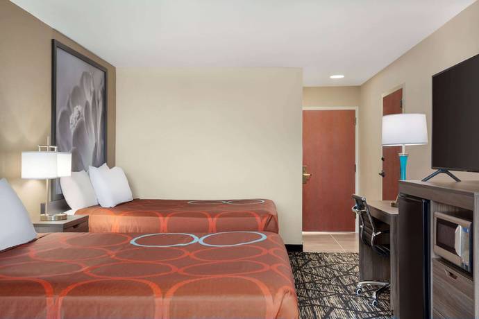 Imagen de la habitación del Hotel Super 8 By Wyndham San Antonio Airport North. Foto 5