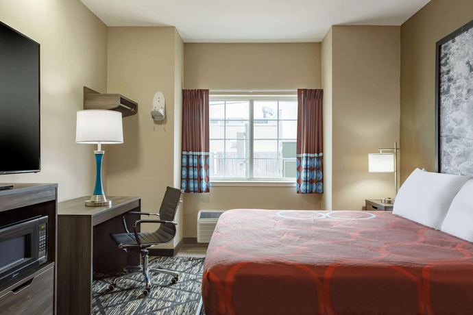 Imagen de la habitación del Hotel Super 8 By Wyndham San Antonio Airport North. Foto 6