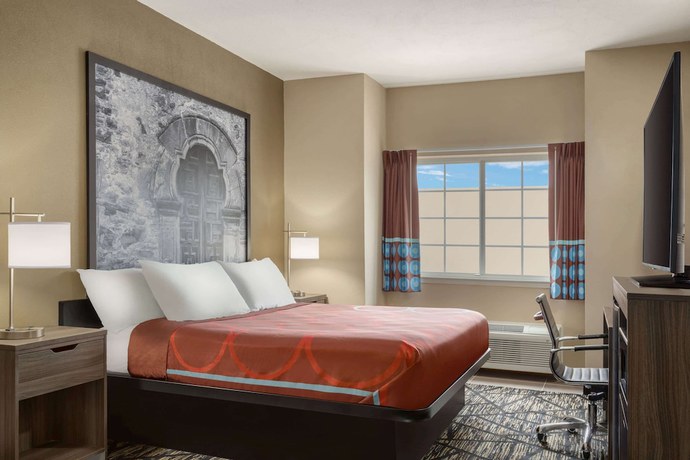 Imagen de la habitación del Hotel Super 8 By Wyndham San Antonio Airport North. Foto 12