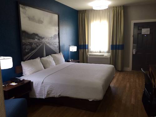 Imagen de la habitación del Hotel Super 8 By Wyndham San Antonio Near Fort Sam Houston. Foto 4