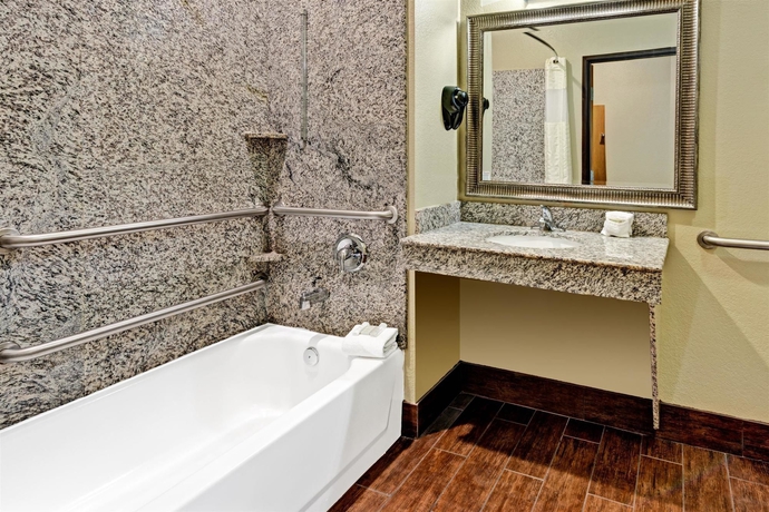 Imagen de la habitación del Hotel Super 8 By Wyndham San Antonio/alamodome Area. Foto 11