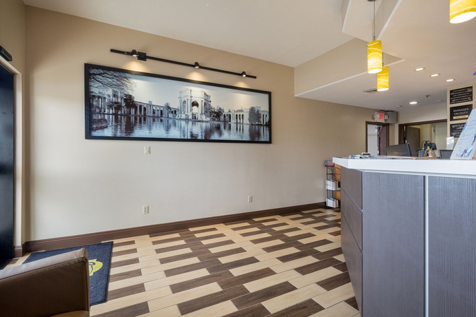 Imagen de los interiores del Hotel Super 8 By Wyndham San Bruno/ San Francisco (sfo) Airport. Foto 15