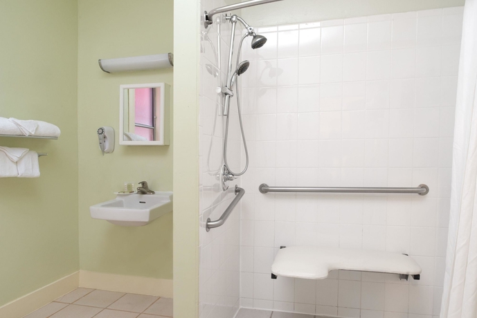 Imagen de la habitación del Hotel Super 8 By Wyndham San Francisco/union Square Area. Foto 8