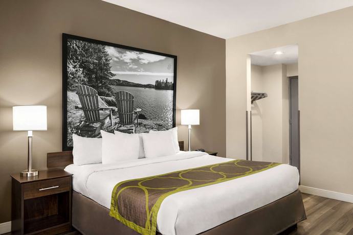 Imagen de la habitación del Hotel Super 8 By Wyndham Sarnia On. Foto 9