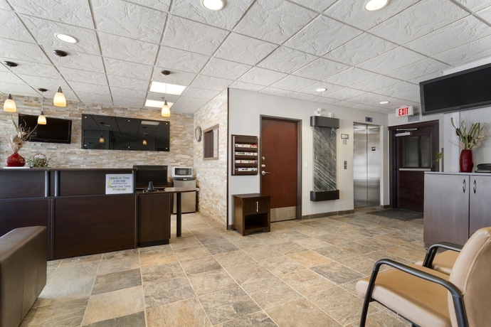 Imagen de los interiores del Hotel Super 8 By Wyndham Saskatoon Near Downtown. Foto 19