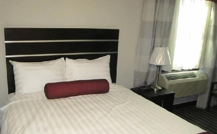 Imagen de la habitación del Hotel Super 8 By Wyndham Saskatoon Near Downtown. Foto 9