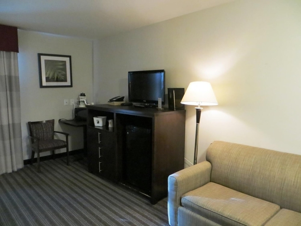 Imagen de la habitación del Hotel Super 8 By Wyndham Saskatoon Near Downtown. Foto 15