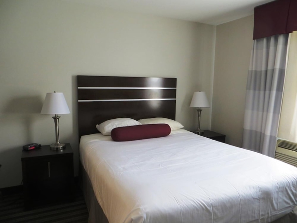 Imagen de la habitación del Hotel Super 8 By Wyndham Saskatoon Near Downtown. Foto 17