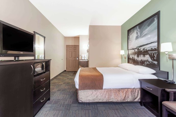 Imagen de la habitación del Hotel Super 8 By Wyndham Saskatoon Near Saskatoon Airport. Foto 8