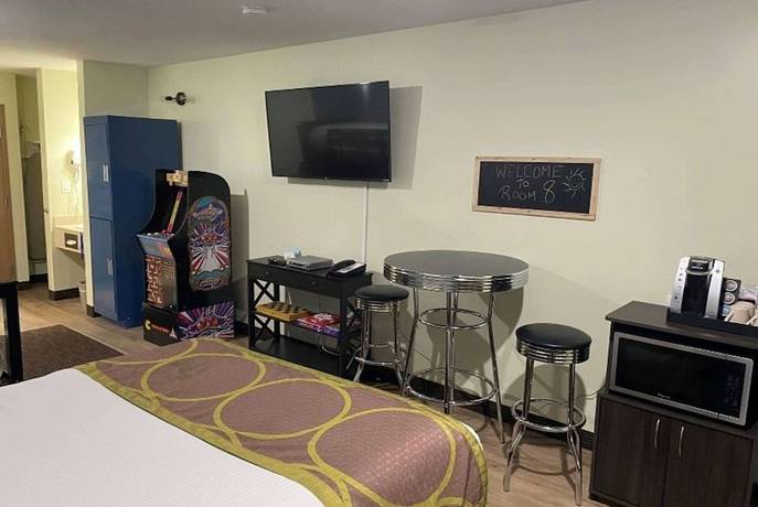 Imagen de la habitación del Hotel Super 8 By Wyndham Saskatoon Near Saskatoon Airport. Foto 13