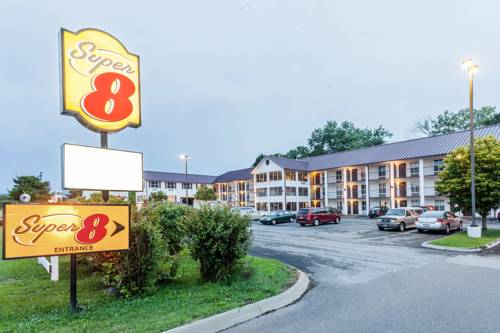 Imagen general del Hotel Super 8 By Wyndham Sevierville Riverside. Foto 2
