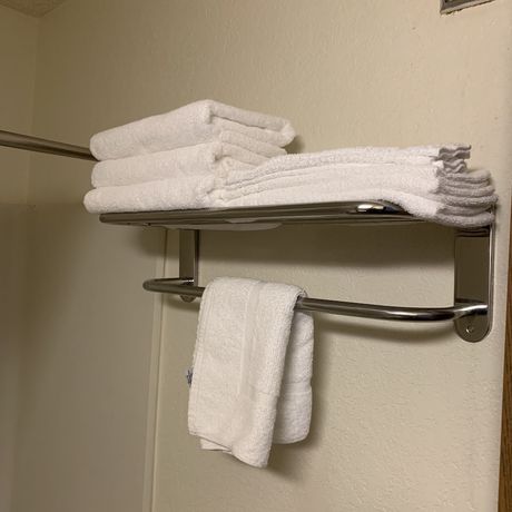 Imagen de la habitación del Hotel Super 8 By Wyndham Shakopee. Foto 12